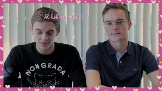 Short | Jongens lezen de girlz