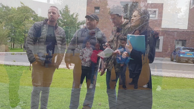 Het programma voor en door de bewoners van de k buurt. In deze aflevering: David, Maike en Jeet.