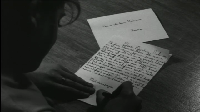 Zwaarwichtig geschenk uit India (1954)