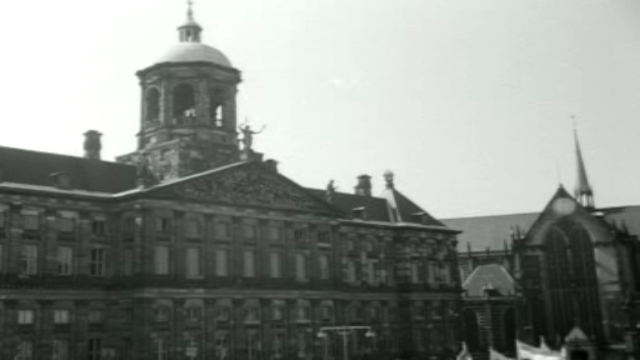 Invasieherdenking in Amsterdam (1954)