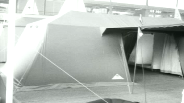 Nieuwste caravans en tenten in de RAI (1962)