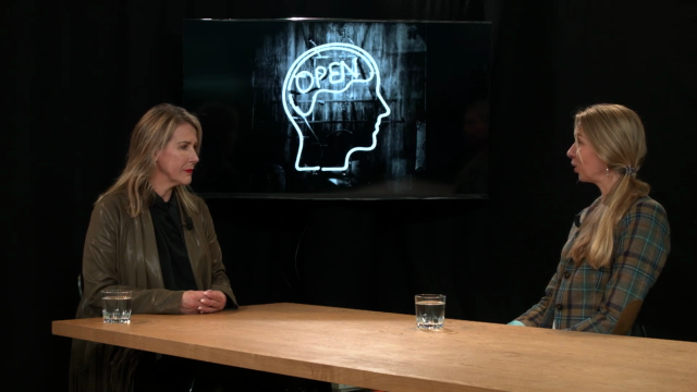 Patricia Mensink in gesprek met Loes Ruesink