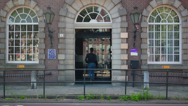 Op bezoek bij het Rozeneiland van het Dr. Sarphatihuis