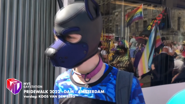 Verslag van de start van de Pride Walk op de De Dam