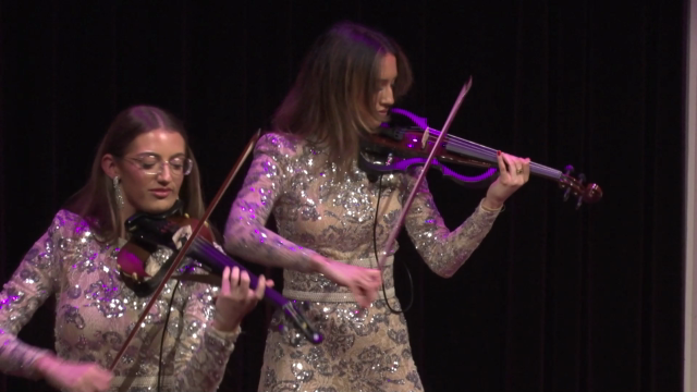 Registratie van de Diversity Sport Awards vanuit het Concertgebouw waarin sport, cultuur en muziek samenkomen. Presentatie: Fernando Halman