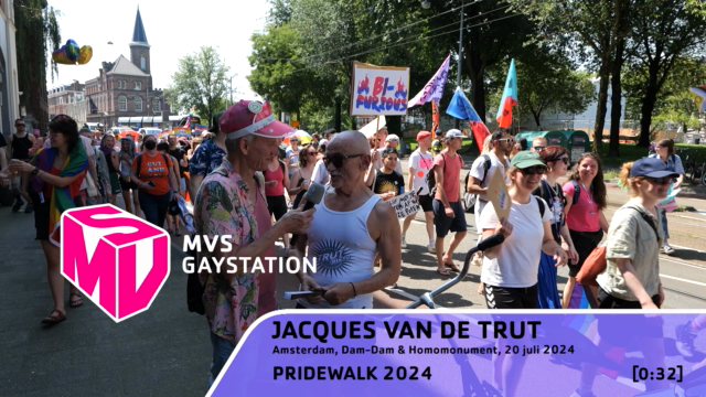 Jacques al 38 jaar vrijwilliger bij de TRUT loopt mee met de Pride Walk